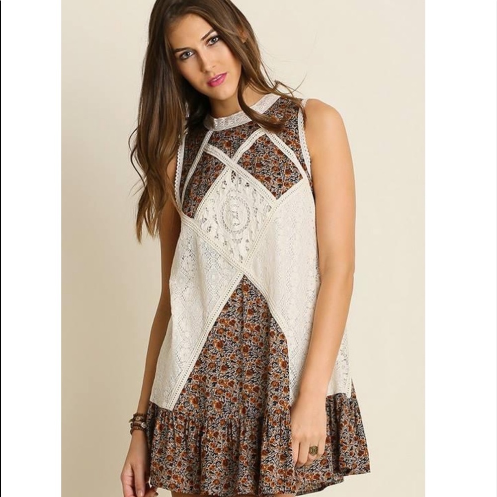 🆕 Floral/Lace Dress